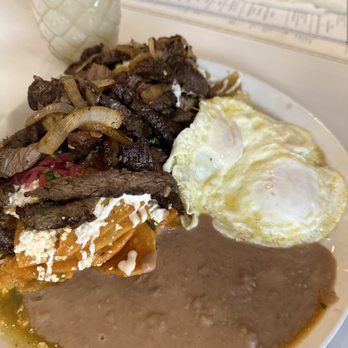 Harry's Restaurant - Chilaquiles Divorciados (Spicy) - Breakfast & Brunch Near Me - Houston, Texas