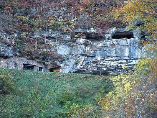 Beckham Creek Cave Lodge by null
