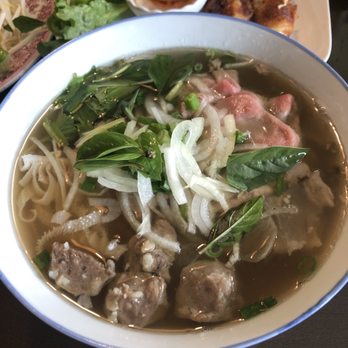 Pho Thu Do Restaurant - Pho, and spring rolls - Vietnamese Near Me - Ottawa, Ontario