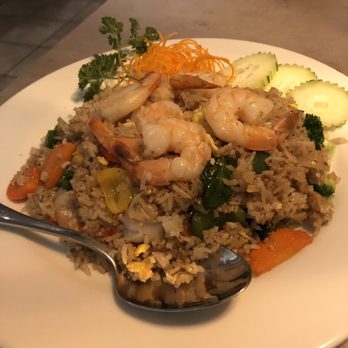 Ahi Asian Bistro - Fried rice with shrimp and basil - Sushi Bars Near Me - Tampa, Florida