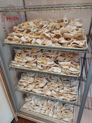 New Palace Bakery by null