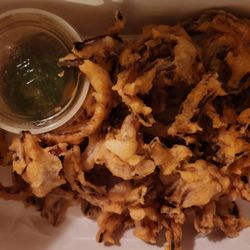 Zin Zin's Burmese Cuisine - Shallot tempura. So Crispy after eating it an hour later
