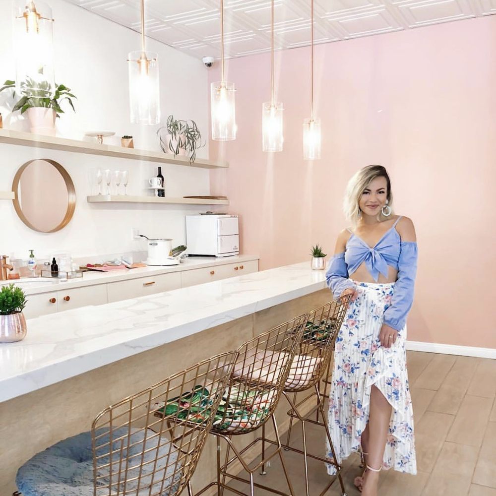 BellaBar - Cosmetics & Beauty Supply Near Me - Anaheim, California