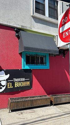 Vodega Deli & Grocery by null