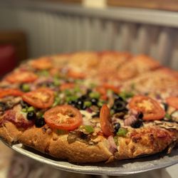 Pizza Barn - Great pizza!