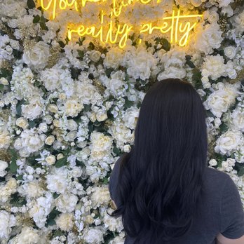 Le Luxe Beautique - Hair Salons Near Me - Queens, New York Le Luxe Beautique - Hair Salons Near Me - Queens, New York