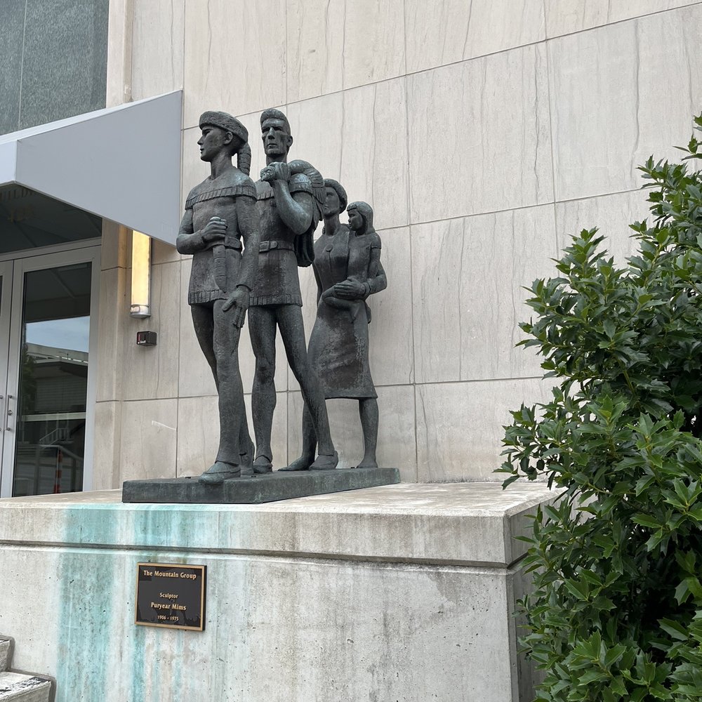 The Mountain Group Sculpture - Landmarks & Historical Buildings Near Me - Nashville, Tennessee The Mountain Group Sculpture - Landmarks & Historical Buildings Near Me - Nashville, Tennessee
