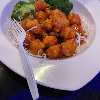 Hana Asian Bistro - General Tso's - Sushi Bars Near Me - Ozone Park, New York Hana Asian Bistro - General Tso's - Sushi Bars Near Me - Ozone Park, New York