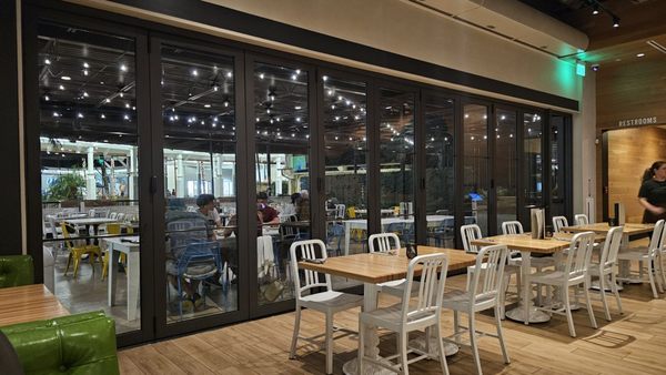 True Food Kitchen by null