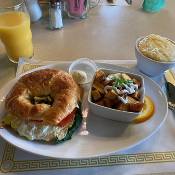 The Garden Cafe - Breakfast & Brunch Near Me - Rutherfordton, North Carolina The Garden Cafe - Breakfast & Brunch Near Me - Rutherfordton, North Carolina