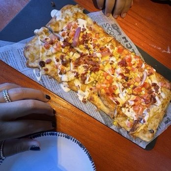 Red Lobster - Chicken Bacon Ranch Flatbread - Seafood Near Me - Kissimmee, Florida Red Lobster - Chicken Bacon Ranch Flatbread - Seafood Near Me - Kissimmee, Florida