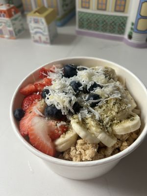 Melrose Squeeze by null