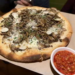 Funghi Pizza