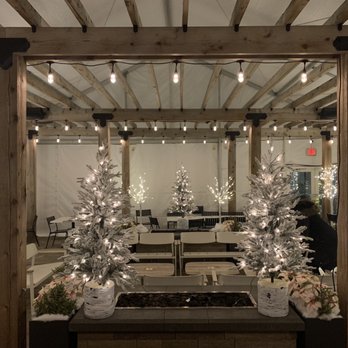Bear Cave Brewing - Winter heated tent - Brewpubs Near Me - Hopkins, Minnesota Bear Cave Brewing - Winter heated tent - Brewpubs Near Me - Hopkins, Minnesota