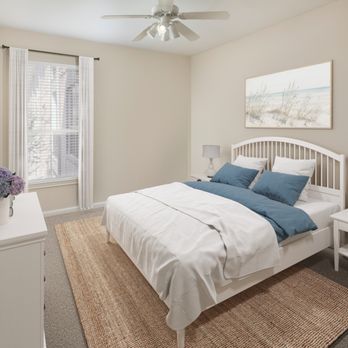 Elate Royal Oaks - Bedroom - Apartments Near Me - Houston, Texas Elate Royal Oaks - Bedroom - Apartments Near Me - Houston, Texas