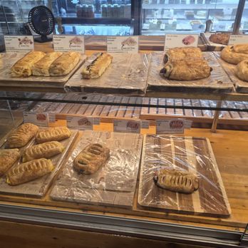 Cafe Lowell - Cafes Near Me - Garden Grove, California