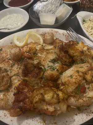 Nino's Family Restaurant by null