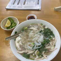 Chicken Noodle Soup (Large) Chicken Noodle Soup (Large)