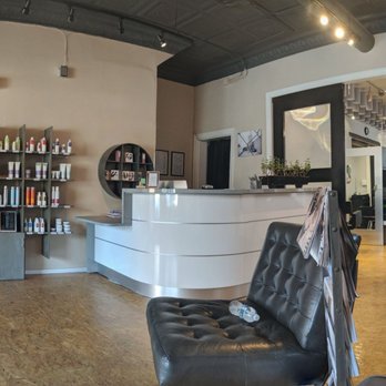 Circle Square Salon - Inside of the waiting area/entrance. - Hair Salons Near Me - Richmond, Virginia Circle Square Salon - Inside of the waiting area/entrance. - Hair Salons Near Me - Richmond, Virginia