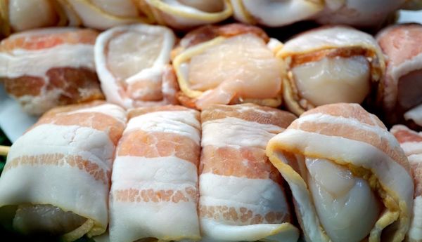 Free Range Fish & Lobster by null