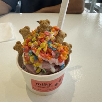 Milky Cereal Bar - Fruit loops w/ strawberries ice cream topped with fruity pebbles, marshmallow syrup, & teddy bears - Ice Cream & Frozen Yogurt Near Me - Kapolei, Hawaii