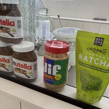 Milky Moo Broward Mall - I was disappointed o see Jif peanut butter (this is not the real stuff!) - Ice Cream & Frozen Yogurt Near Me - Plantation, Florida