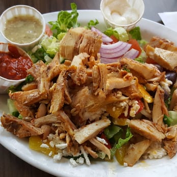 Paramount Middle Eastern Kitchen - Greek salad with chicken shawarma. - Middle Eastern Near Me - Toronto, Ontario Paramount Middle Eastern Kitchen - Greek salad with chicken shawarma. - Middle Eastern Near Me - Toronto, Ontario