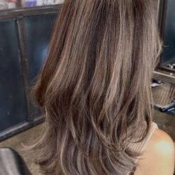 Yosuke Kobayashi Hair Stylist - Dark contrast balayage highlights medium layer haircut
