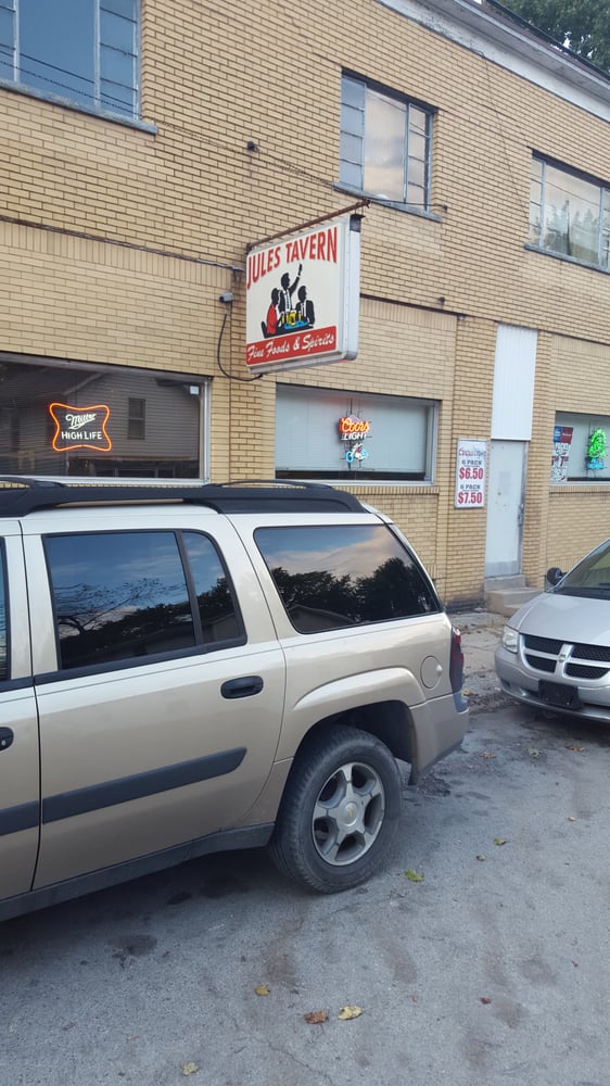 Food from Jules Tavern