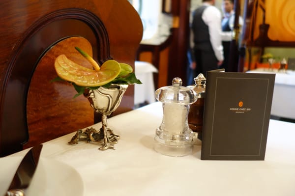 Comme chez Soi by null