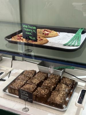 Dolly's Coffee Shop by null