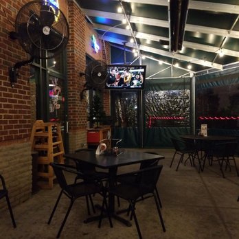 Johnny's New York Style Pizza - The heated outdoor patio. - Pizza Near Me - Suwanee, Georgia Johnny's New York Style Pizza - The heated outdoor patio. - Pizza Near Me - Suwanee, Georgia