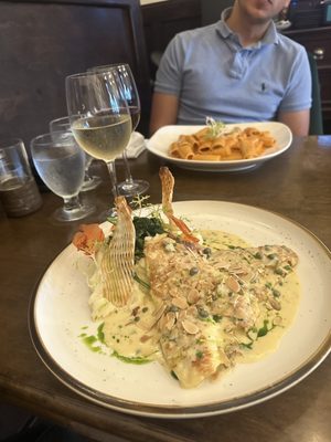 Mello Bistro by null