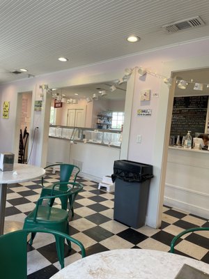 Creole Creamery by null