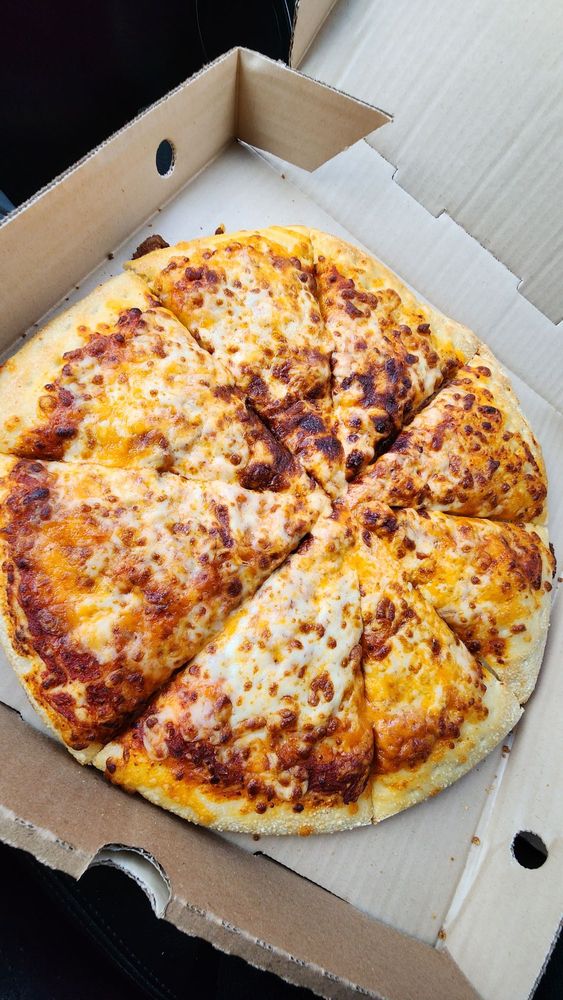 PIZZA HUT Updated August 2024 10062 163 Street NW, Edmonton