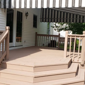 J.K. SCHWARTZ - Finished deck - Fences & Gates Near Me - Tonawanda, New York J.K. SCHWARTZ - Finished deck - Fences & Gates Near Me - Tonawanda, New York