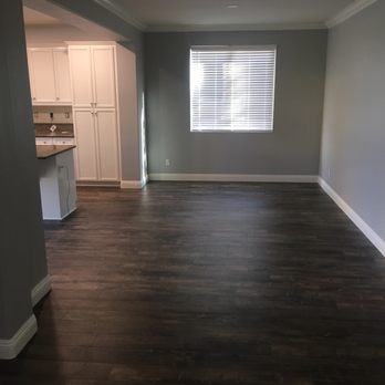 Freedom Floors - Picture of dining room with New crown moldings! - Flooring Near Me - Menifee, California