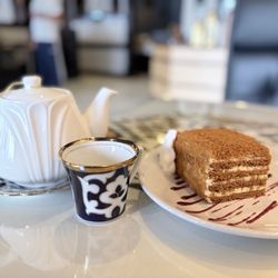 OSH Restaurant & Grill - Medovik Cake