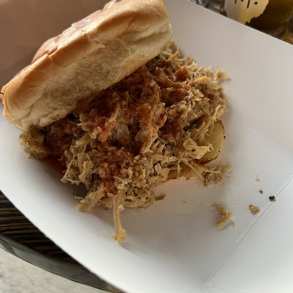 Fretboard Brewing - Shredded chicken sandwich - Breweries Near Me - Cincinnati, Ohio Fretboard Brewing - Shredded chicken sandwich - Breweries Near Me - Cincinnati, Ohio