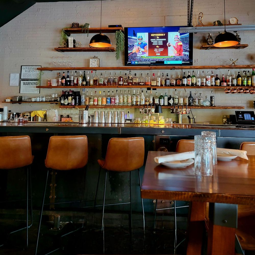 Hustlers Tavern - Hustlers Tavern - Cocktail Bars Near Me - Lewiston, New York Hustlers Tavern - Hustlers Tavern - Cocktail Bars Near Me - Lewiston, New York