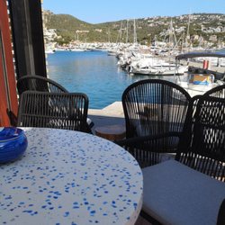 Cappuccino Port Andratx - Die Aussicht von meinem Platz