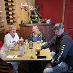 Hallmark Homes Nw - Lunch with my great home buyers at Jasmine restaurant in Stamwood WA.