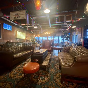 D Food Collab - The main restaurant, order at the front door and find your perfect table!! - Breakfast & Brunch Near Me - Dalton, Georgia