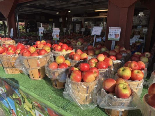 Joseph's Wayside Market by null