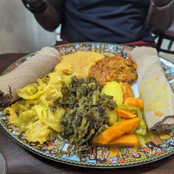 Ethio Beans - Vegan platter - Ethiopian Near Me - Carol Stream, Illinois Ethio Beans - Vegan platter - Ethiopian Near Me - Carol Stream, Illinois