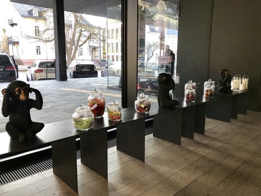 Roomers Baden-Baden, Autograph Collection by null