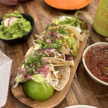 Tacolicious - 4 tacos (bottom to top): fish x2, shrimp, chicken; guacamole, salsa - Caterers Near Me - Palo Alto, California