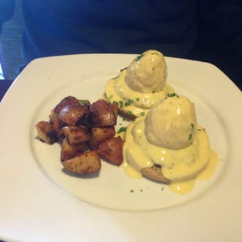 Sprig & Vine - Tofu Benedict - Vegan Near Me - New Hope, Pennsylvania