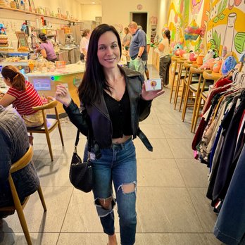 Bella Vita Ice Cream - Ice Cream & Frozen Yogurt Near Me - Austin, Texas