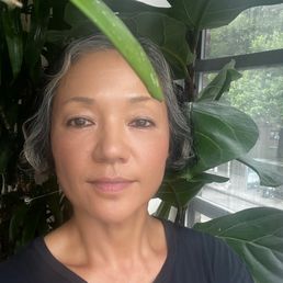 Using my natural gray hair in a front and dyed to black the rest.